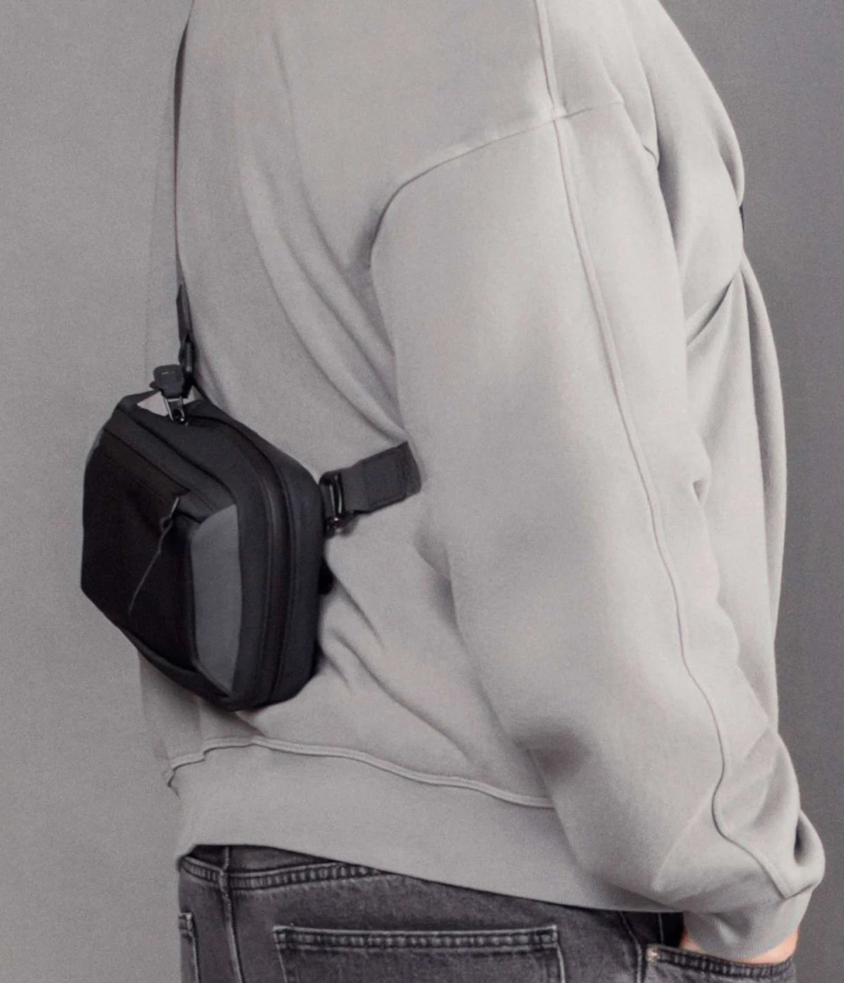 Sling bag worn on the back